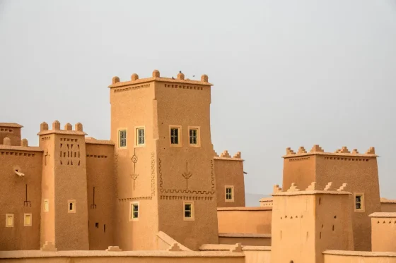 Giorno 1: Agadir - Taroudant - Anti Atlante - Ait Benhaddou - Ouarzazate